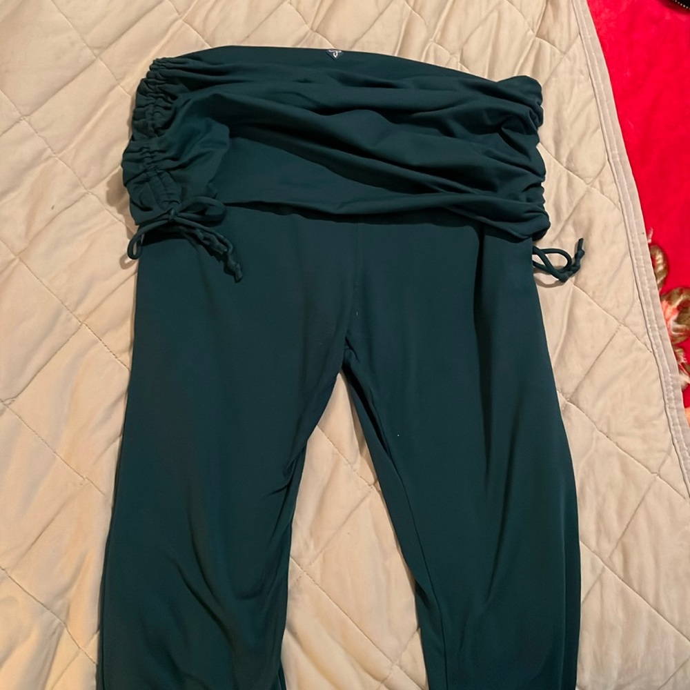 Prana skirted cinch side leggings. L teal